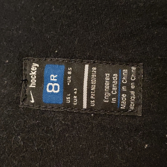 Nike Men's Skates sz 8 - Picture 2 of 3